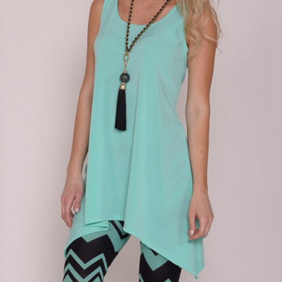 Lbisse Women's Tunic Tank Top in Aqua - Picture 1 of 5
